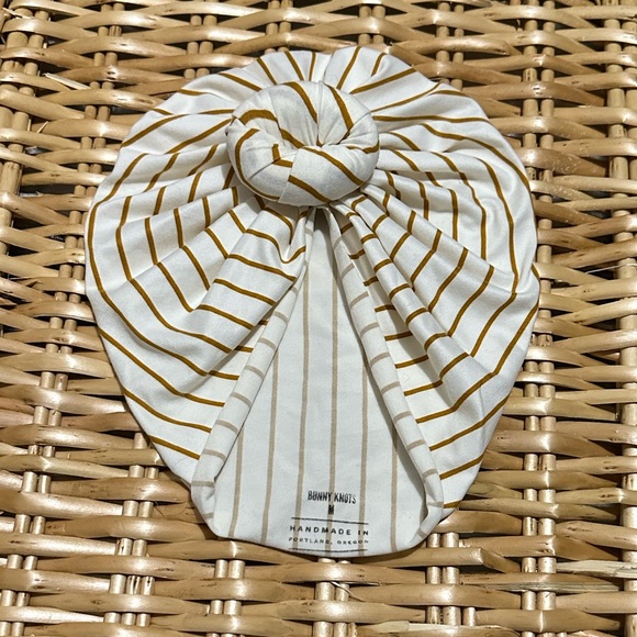 BUNNY KNOTS TURBAN: White with dark gold stripes - Picture 1 of 2